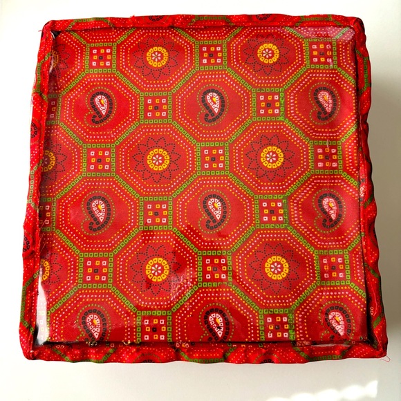 4 Roll Square Bangle Cover Bag INDIAN Chudi Kangan Watch - Travel Case Storage - Picture 10 of 12